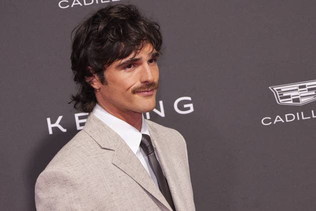 The 37th Annual Palm Springs International Film Festival Film Awards, Arrivals Jacob Elordi attends The 37th Annual Palm Springs International Film Festival Film Awards at Palm Springs Convention Center on January 03, 2026 in Palm Springs, California. Palm Springs Palm Springs Convention Center California USA Copyright: xCraSH imageSPACEx