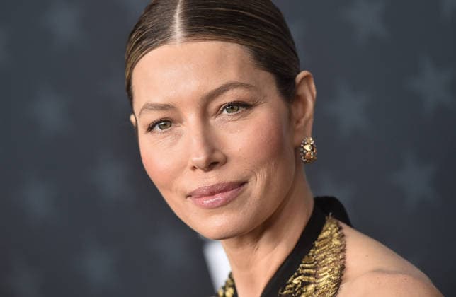 31st Annual Critics Choice Awards - Arrivals Jessica Biel arriving to 31st Annual Critics Choice Awards - Arrivals at Barker Hanger on January 04, 2026 in Santa Monica, CA. Santa Monica Barker Hanger California USA Copyright: xLISAxOConnor AFF-USA.comx