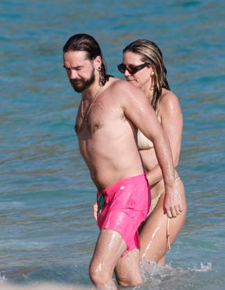 Heidi Klum And Tom Kaulitz Beachside - St Barths Heidi Klum and Tom Kaulitz seen enjoying the sun in Saint Barthelemy, France on January 4, 2026. Photo by ABACAPRESS.COM Saint Barthelemy France  Copyright: xABACAx