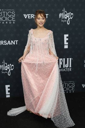 January 4, 2026, Santa Monica, California, USA: Ariana Grande at the 31st Annual Critics Choice Awards at Barker Hangar Santa Monica USA - ZUMAg107 20260104_zep_g107_013 Copyright: xNinaxPrommerx