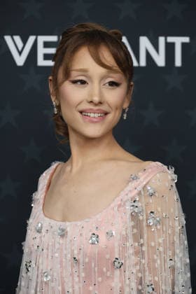January 4, 2026, Santa Monica, California, USA: Ariana Grande at the 31st Annual Critics Choice Awards at Barker Hangar Santa Monica USA - ZUMAg107 20260104_zep_g107_019 Copyright: xNinaxPrommerx