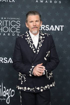 January 4, 2026, Santa Monica, California, USA: Ethan Hawke at the 31st Annual Critics Choice Awards at Barker Hangar Santa Monica USA - ZUMAg107 20260104_zep_g107_031 Copyright: xNinaxPrommerx
