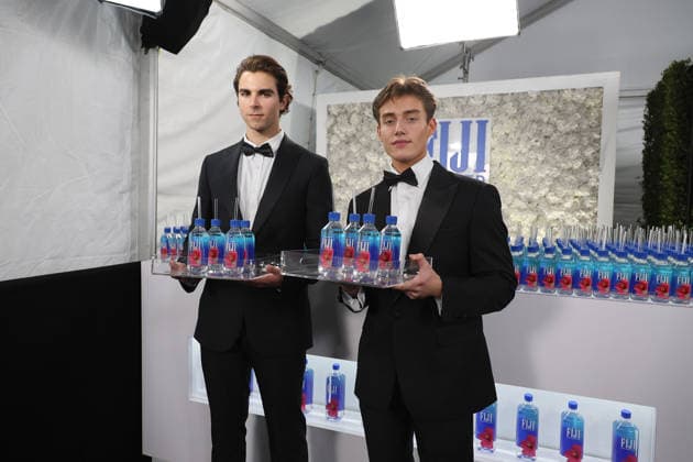 January 4, 2026, Santa Monica, California, USA: Fiji Water, General Atmosphere at the 31st Annual Critics Choice Awards at Barker Hangar Santa Monica USA - ZUMAg107 20260104_zep_g107_033 Copyright: xNinaxPrommerx