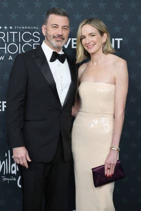 January 4, 2026, Santa Monica, California, USA: Jimmy Kimmel, Molly McNearney at the 31st Annual Critics Choice Awards at Barker Hangar Santa Monica USA - ZUMAg107 20260104_zep_g107_047 Copyright: xNinaxPrommerx
