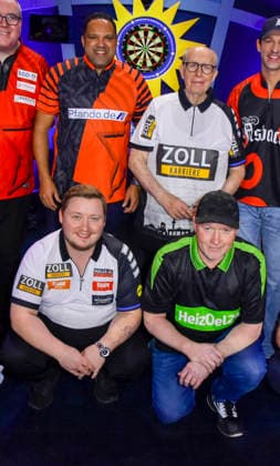 abb Ailton Kugelblitz Reiner Buetscher Thrower Calmund Martin Schindler Joey Der Ire Kelly Participant at the Celebrity Darts World Championship on Pro Sieben at the Maritim Hotel on 04 01 2026 in Bonn NRW Germany