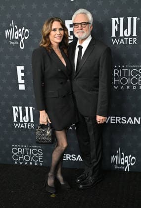 31st Annual Critics Choice Awards - Arrivals Amy Landecker and Bradley Whitford arriving to 31st Annual Critics Choice Awards - Arrivals at Barker Hanger on January 04, 2026 in Santa Monica, CA. Santa Monica Barker Hanger California USA Copyright: xLISAxOConnor AFF-USA.comx