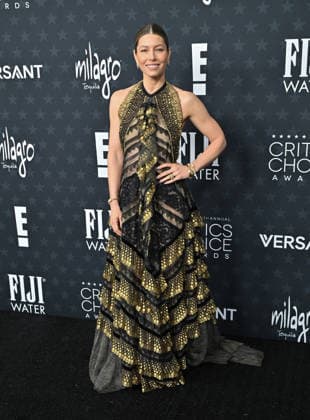 31st Annual Critics Choice Awards - Arrivals Jessica Biel arriving to 31st Annual Critics Choice Awards - Arrivals at Barker Hanger on January 04, 2026 in Santa Monica, CA. Santa Monica Barker Hanger California USA Copyright: xLISAxOConnor AFF-USA.comx