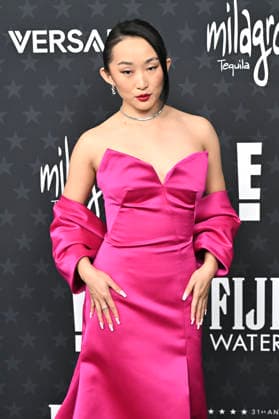 Ji young Yoo at the 31 Critics Choice Awards 2026 at the Barker Hangar Santa Monica, 04 01 2026 Foto:xD.xStarbuckx xFuturexImagex critics_choice_6107