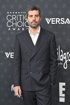 Adolpho Veloso at the 31 Critics Choice Awards 2026 at the Barker Hangar Santa Monica, 04 01 2026 Foto:xD.xStarbuckx xFuturexImagex critics_choice_6119