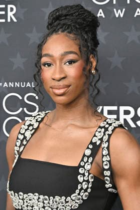 Amber Igiede at the 31 Critics Choice Awards 2026 at the Barker Hangar Santa Monica, 04 01 2026 Foto:xD.xStarbuckx xFuturexImagex critics_choice_6125