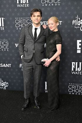 Patrick Ball and Elysia Roorbach at the 31 Critics Choice Awards 2026 at the Barker Hangar Santa Monica, 04 01 2026 Foto:xD.xStarbuckx xFuturexImagex critics_choice_6142