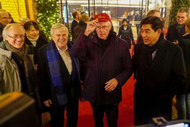 cntv Eugen Block with ex soccer player Bernd Wehmeyer Harry Baehre HSV and Tashi Takang Hotel Director of the Grand ElysÃ e Hamburg at the New Years Reception Punch under the Roof 2026 at the Hotel Grand Elysee in Hamburg Hamburg Germany