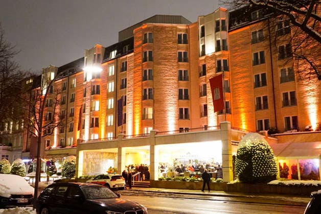 cntv exterior view at the New Years reception punch under the roof 2026 the Hotel Grand Elysee in Hamburg Hamburg Germany