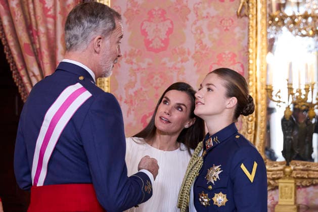 January 6, 2026, Madrid, Madrid, Spain: KING FELIPE VI of Spain, QUEEN LETIZIA of Spain and CROWN PRINCESS LEONOR of Spain attendÃ‚ the Pascua Militar ceremony Madrid Spain - ZUMAc260 20260106_zep_c260_067 Copyright: xMikexChicorrox