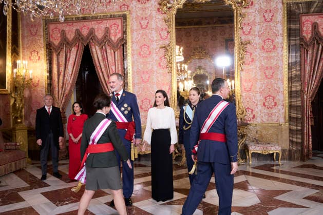 Spanish Royals Celebrate New Year s Military Parade 2026 King Felipe VI of Spain, Queen Letizia of Spain, Crown Princess Leonor attends New Year s Military Parade 2026 at Royal Palace on January 6, 2026 in Madrid, Spain Photo by IMAGO MPG Madrid Royal Palace Madrid Spain  Copyright: xMPGx