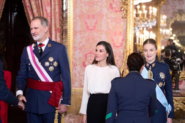 Spanish Royals Celebrate New Year s Military Parade 2026 King Felipe VI of Spain, Queen Letizia of Spain, Crown Princess Leonor attends New Year s Military Parade 2026 at Royal Palace on January 6, 2026 in Madrid, Spain Photo by IMAGO MPG Madrid Royal Palace Madrid Spain  Copyright: xMPGx