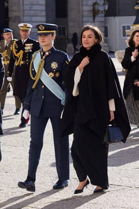 Spanish Royals attend the Pascua Militar ceremony in Madrid - 06 Jan 2025 Queen Letizia of Spain and Crown Princess Leonor of Spain attend the Pascua Militar ceremony at the Royal Palace. Madrid Spain Copyright: xAtilanoxGarciax xSOPAxImagesx photos01620