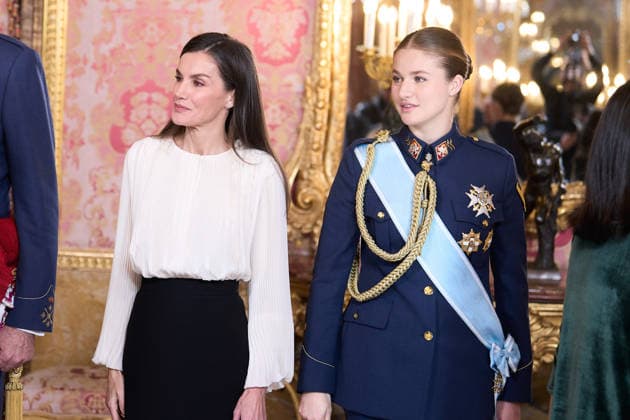 January 6, 2026, Madrid, Spain: Queen Letizia of Spain and Crown Princess Leonor of Spain attend the Pascua Militar ceremony at the Royal Palace. Madrid Spain - ZUMAs197 20260106_aaa_s197_176 Copyright: xAtilanoxGarciax