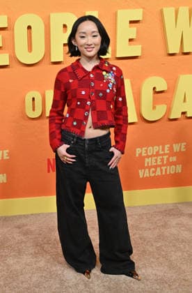 Netflix™s ˜People We Meet On Vacation™ Premiere Ji-young Yoo arriving to Netflix™™s People We Meet On Vacation™? premiere held at The Egyptian Theatre Hollywood on January 6, 2026 in Hollywood, Ca. Hollywood The Egyptian Theatre Hollywood California USA Copyright: xLisaxOConnor xAFF-USA.COMx