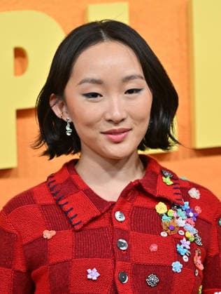 Netflix™s ˜People We Meet On Vacation™ Premiere Ji-young Yoo arriving to Netflix™™s People We Meet On Vacation™? premiere held at The Egyptian Theatre Hollywood on January 6, 2026 in Hollywood, Ca. Hollywood The Egyptian Theatre Hollywood California USA Copyright: xLisaxOConnor xAFF-USA.COMx