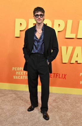 Netflix™s ˜People We Meet On Vacation™ Premiere Tom Blyth arriving to Netflix™™s People We Meet On Vacation™? premiere held at The Egyptian Theatre Hollywood on January 6, 2026 in Hollywood, Ca. Hollywood The Egyptian Theatre Hollywood California USA Copyright: xLisaxOConnor xAFF-USA.COMx