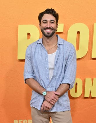 Netflix™s ˜People We Meet On Vacation™ Premiere Joey Graziadei arriving to Netflix™™s People We Meet On Vacation™? premiere held at The Egyptian Theatre Hollywood on January 6, 2026 in Hollywood, Ca. Hollywood The Egyptian Theatre Hollywood California USA Copyright: xLisaxOConnor xAFF-USA.COMx