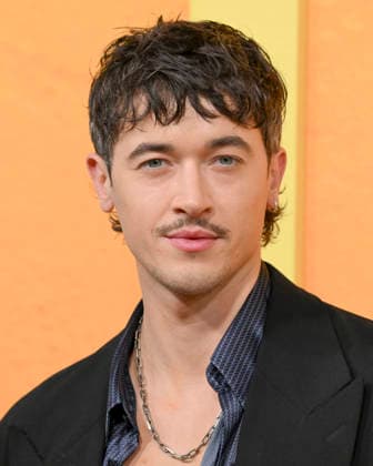 January 6, 2026, Los Angeles, California, USA: English actor TOM BLYTH attends the Netflix red carpet premiere of People We Meet On Vacation. Los Angeles USA - ZUMAb173 20260106_aap_b173_061 Copyright: xBillyxBennightx