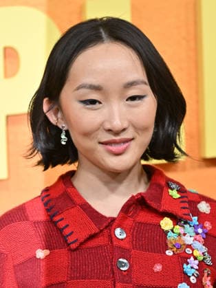 Netflix™s ˜People We Meet On Vacation™ Premiere Ji-young Yoo arriving to Netflix™™s People We Meet On Vacation™? premiere held at The Egyptian Theatre Hollywood on January 6, 2026 in Hollywood, Ca. Hollywood The Egyptian Theatre Hollywood California USA Copyright: xLisaxOConnor xAFF-USA.COMx