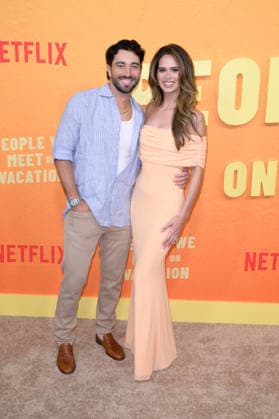 The People We Meet On Vacation Premiere - Los Angeles, USA LOS ANGELES, USA. January 06, 2026: Joey Graziadei & Kelsey Anderson at the premiere for The People We Meet On Vacation at the Egyptian Theatre. Los Angeles CA USA  Copyright: xPaulxSmith Featureflashx