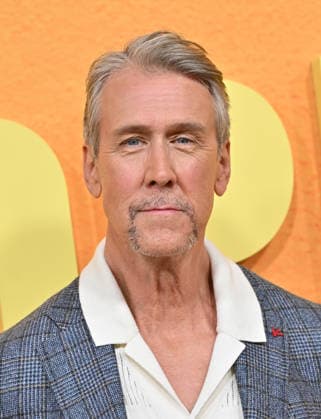 Netflix™s ˜People We Meet On Vacation™ Premiere Alan Ruck arriving to Netflix™™s People We Meet On Vacation™? premiere held at The Egyptian Theatre Hollywood on January 6, 2026 in Hollywood, Ca. Hollywood The Egyptian Theatre Hollywood California USA Copyright: xLisaxOConnor xAFF-USA.COMx
