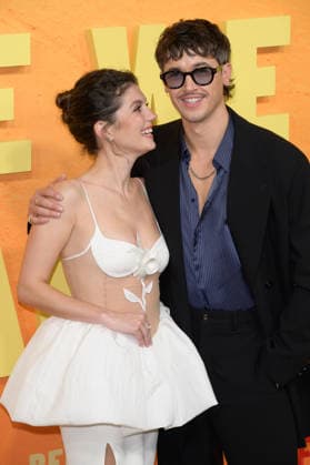 The People We Meet On Vacation Premiere - Los Angeles, USA LOS ANGELES, USA. January 06, 2026: Emily Bader & Tom Blyth at the premiere for The People We Meet On Vacation at the Egyptian Theatre. Los Angeles CA USA  Copyright: xPaulxSmith Featureflashx