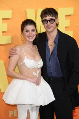 The People We Meet On Vacation Premiere - Los Angeles, USA LOS ANGELES, USA. January 06, 2026: Emily Bader & Tom Blyth at the premiere for The People We Meet On Vacation at the Egyptian Theatre. Los Angeles CA USA  Copyright: xPaulxSmith Featureflashx