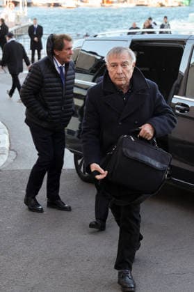 Max Guazzini and Bird League president Allain Bougrain Dubourg Arrive at Brigitte Bardots funeral in the Notre Dame de lAssomption parish church in Saint Tropez, France, on January 7, 2026 Brigitte Bardot, an emblematic figure of French cinema and an international icon, died on December 28, 2025 at the age of 91 at her legendary La Madrague estate, in Saint Tropez, France Revealed to the world through her role in Et DieuÖ créa la femme , she had helped make Saint Tropez a world-famous landmark The actress will be laid to rest on January 7, 2026 in the Saint Tropez marine cemetery, alongside her father Louis Bardot 1896 1975 and her mother Anne Marie Mucel 1912 1978 A religious ceremony will be held beforehand in the Saint Tropez church, wh  Copyright: xJACOVIDES-MOREAUx xBESTIMAGExJACOVIDES-MOREAUx xBESTIMAGEx