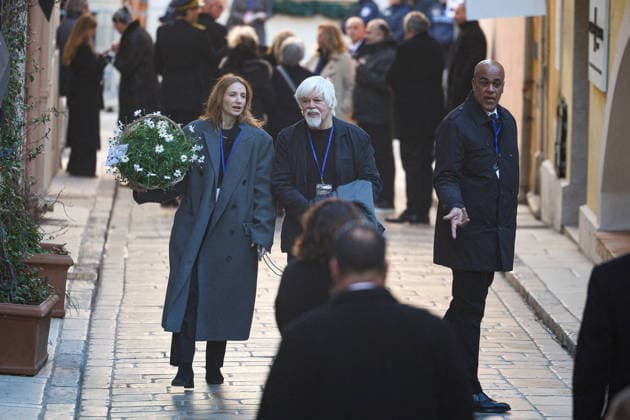 Brigitte Bardot Funeral - Saint-Tropez Canadian-US environmental, conservation and animal rights activist Paul Watson arriving at Notre-Dame de l Assomption church, for the funeral ceremony for late French actress Brigitte Bardot, in Saint-Tropez, southeastern France, on January 7, 2026. French film sensation Brigitte Bardot, a symbol of sexual liberation in the 1950s and 1960s who reinvented herself as an animal rights defender and embraced far-right views, died on Decmber 28, 2025 aged 91. Photo by Raphael Lafargue ABACAPRESS.COM Saint-Tropez France  Copyright: xLafarguexRaphael ABACAx