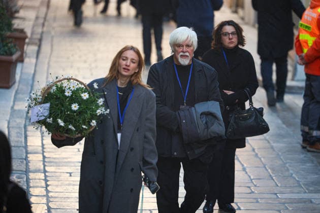 Brigitte Bardot Funeral - Saint-Tropez Canadian-US environmental, conservation and animal rights activist Paul Watson arriving at Notre-Dame de l Assomption church, for the funeral ceremony for late French actress Brigitte Bardot, in Saint-Tropez, southeastern France, on January 7, 2026. French film sensation Brigitte Bardot, a symbol of sexual liberation in the 1950s and 1960s who reinvented herself as an animal rights defender and embraced far-right views, died on Decmber 28, 2025 aged 91. Photo by Raphael Lafargue ABACAPRESS.COM Saint-Tropez France  Copyright: xLafarguexRaphael ABACAx