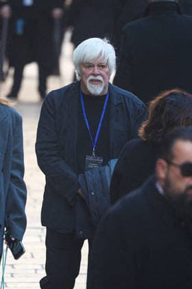 Brigitte Bardot Funeral - Saint-Tropez Canadian-US environmental, conservation and animal rights activist Paul Watson arriving at Notre-Dame de l Assomption church, for the funeral ceremony for late French actress Brigitte Bardot, in Saint-Tropez, southeastern France, on January 7, 2026. French film sensation Brigitte Bardot, a symbol of sexual liberation in the 1950s and 1960s who reinvented herself as an animal rights defender and embraced far-right views, died on Decmber 28, 2025 aged 91. Photo by Raphael Lafargue ABACAPRESS.COM Saint-Tropez France  Copyright: xLafarguexRaphael ABACAx