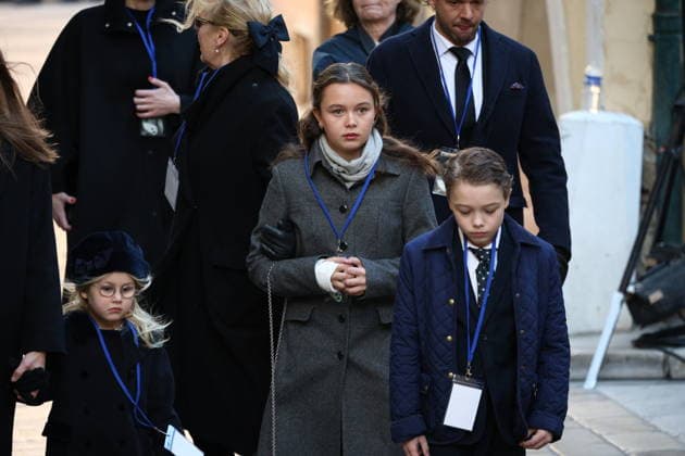 Brigitte Bardot Funeral - Saint-Tropez Relatives and family members arriving at Notre-Dame de l Assomption church, for the funeral ceremony for late French actress Brigitte Bardot, in Saint-Tropez, southeastern France, on January 7, 2026. French film sensation Brigitte Bardot, a symbol of sexual liberation in the 1950s and 1960s who reinvented herself as an animal rights defender and embraced far-right views, died on Decmber 28, 2025 aged 91. Photo by Raphael Lafargue ABACAPRESS.COM Saint-Tropez France  Copyright: xLafarguexRaphael ABACAx