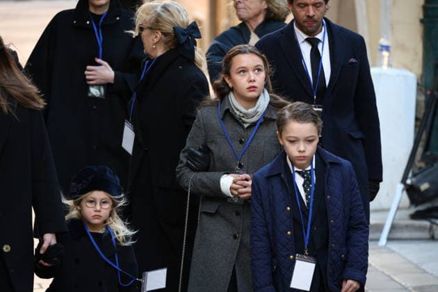Brigitte Bardot Funeral - Saint-Tropez Relatives and family members arriving at Notre-Dame de l Assomption church, for the funeral ceremony for late French actress Brigitte Bardot, in Saint-Tropez, southeastern France, on January 7, 2026. French film sensation Brigitte Bardot, a symbol of sexual liberation in the 1950s and 1960s who reinvented herself as an animal rights defender and embraced far-right views, died on Decmber 28, 2025 aged 91. Photo by Raphael Lafargue ABACAPRESS.COM Saint-Tropez France  Copyright: xLafarguexRaphael ABACAx