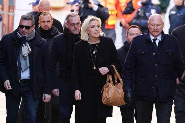 Marine Le Pen At Brigitte Bardot Funeral - Saint-Tropez President of French far right party Rassemblement National Marine Le Pen arriving at Notre-Dame de l Assomption church, for the funeral ceremony for late French actress Brigitte Bardot, in Saint-Tropez, southeastern France, on January 7, 2026. French film sensation Brigitte Bardot, a symbol of sexual liberation in the 1950s and 1960s who reinvented herself as an animal rights defender and embraced far-right views, died on Decmber 28, 2025 aged 91. Photo by Raphael Lafargue ABACAPRESS.COM Saint-Tropez France  Copyright: xLafarguexRaphael ABACAx