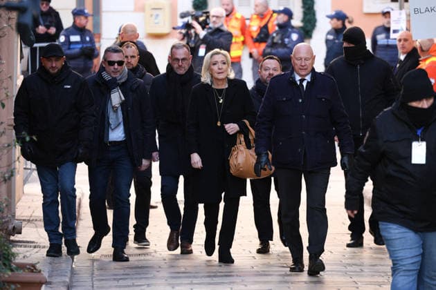 Marine Le Pen At Brigitte Bardot Funeral - Saint-Tropez President of French far right party Rassemblement National Marine Le Pen arriving at Notre-Dame de l Assomption church, for the funeral ceremony for late French actress Brigitte Bardot, in Saint-Tropez, southeastern France, on January 7, 2026. French film sensation Brigitte Bardot, a symbol of sexual liberation in the 1950s and 1960s who reinvented herself as an animal rights defender and embraced far-right views, died on Decmber 28, 2025 aged 91. Photo by Raphael Lafargue ABACAPRESS.COM Saint-Tropez France  Copyright: xLafarguexRaphael ABACAx