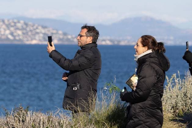 Public Tribute to Brigitte Bardot at The Pre Des Pecheurs - Saint-Tropez Bernard Montiel during public tribute to Brigitte Bardot at the Pré des Pêcheurs, in the La Ponche district of Saint-Tropez after Brigitte Bardot s Funerals on January 7, 2026 in Saint-Tropez, France. Photo by Shootpix ABACAPRESS.COM Saint-Tropez France  Copyright: xShootpix ABACAx
