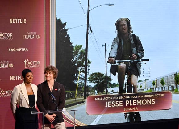 Actors Janelle James (L) and Connor Storrie announce the nominees for the 32nd annual Actor Awards on Wednesday, January 7, 2026. The Actor Awards, presented by SAG-AFTRA, honor excellence in film and TV acting. Winners will be announced at a gala at Hollywood s Shrine Auditorium & Expo Hall on March 1. It will stream live on Netflix.  LAP2026010709 JIMxRUYMEN