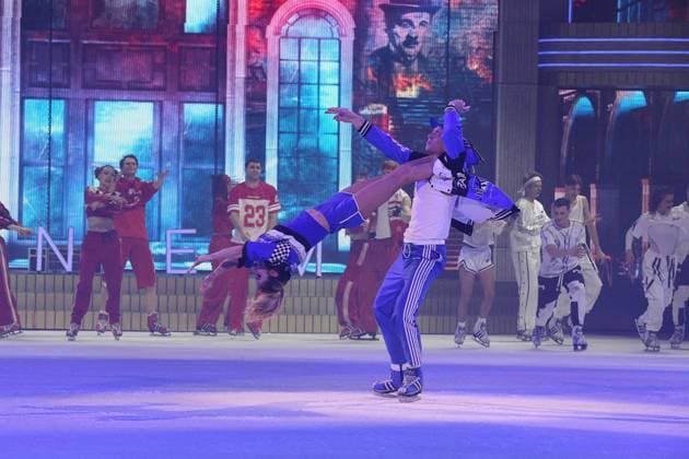07 01 2026 xmgoodx Frankfurt am Main, Festhalle Ice show Holiday on Ice Cinema of Dreams magnificent show with spectacular stunts, acrobatics world-class figure skating MG