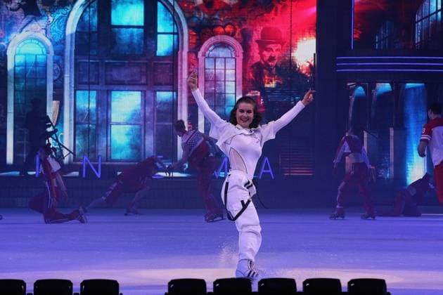 07 01 2026 xmgoodx Frankfurt am Main, Festhalle Ice show Holiday on Ice Cinema of Dreams magnificent show with spectacular stunts, acrobatics world-class figure skating MG