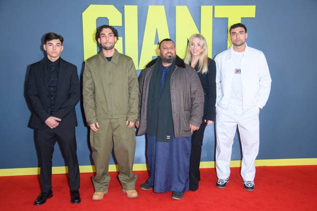 Giant UK Gala Screening Arrivals at Picturehouse Central, London, UK - 7 January 2026 (L-R) - Sol Hamed, Sami Hamed, Naseem Hamed aka Prince Naseem, wife Eleasha Hamed, Aadam Hamed attends The Giant UK Gala Screening at Picturehouse Central, London, England, UK on Wednesday 7 January, 2026., Credit:Justin Ng Avalon UK, England, London, Picturehouse Central Copyright: xJustinxNgx xAvalonx 1064088780