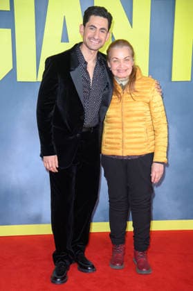 Giant UK Gala Screening Arrivals at Picturehouse Central, London, UK - 7 January 2026 Amir El-Masry and Mother attends The Giant UK Gala Screening at Picturehouse Central, London, England, UK on Wednesday 7 January, 2026., Credit:Justin Ng Avalon UK, England, London, Picturehouse Central Copyright: xJustinxNgx xAvalonx 1064088831