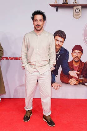 Fahri Yardim at the world premiere of the movie EXTRAWURST at the Lichtburg cinema in Essen on 07 01 2026