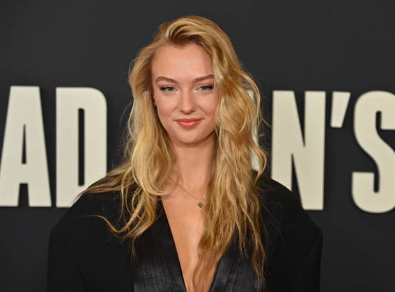 ˜Dead Man™s Wire™ Los Angeles Screening Lilly Krug arriving at the Los Angeles screening of Dead Man™s Wire held at AMC The Grove 14 on January 7, 2026 in Los Angeles, Ca. Los Angeles Barker Hanger California USA Copyright: xTammiexArroyox xAFF-USA.comx