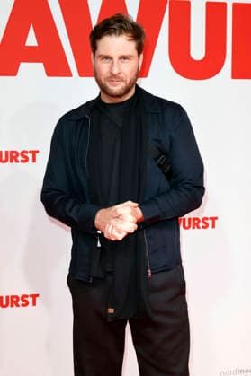 Maurice Gajda at the world premiere of the feature film Extrawurst at the Lichtburg Essen, 07 01 2026 Foto:xT.xSchröerx xFuturexImagex extrawurst_6104