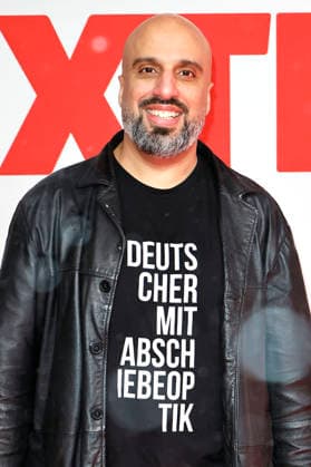 Abdelkarim at the world premiere of the movie Extrawurst in the Lichtburg Essen, 07 01 2026 Foto:xT.xSchröerx xFuturexImagex extrawurst_6115
